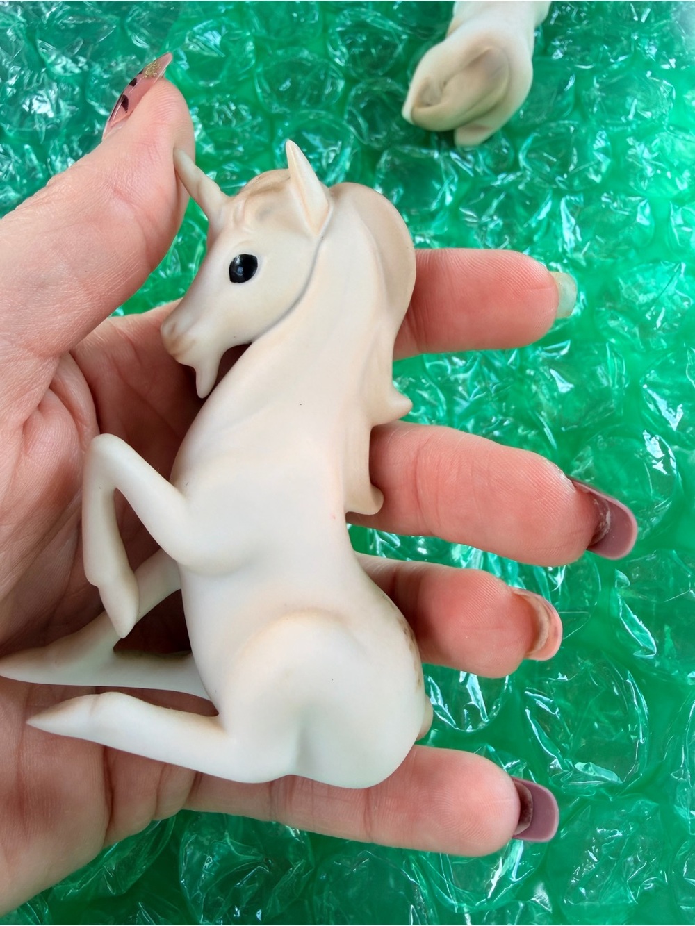 Josef Originals Unicorn Figurines: Unicorns, Set of 2 - Picture 7 of 10